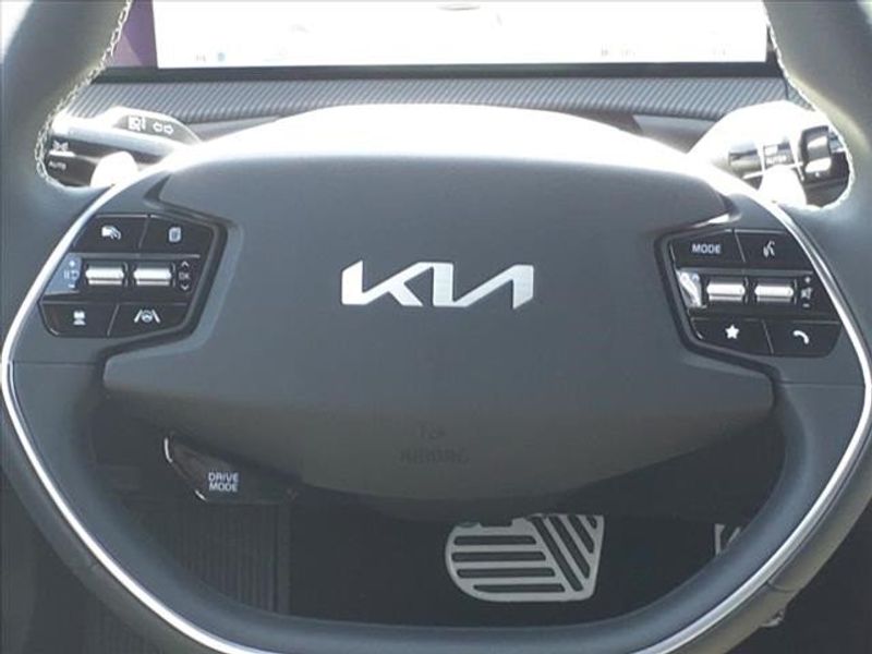 2024 Kia EV6 GT-LineImage 9