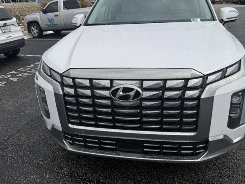 2025 Hyundai Palisade Calligraphy photo 3
