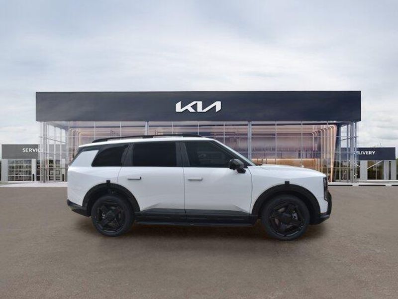 New 2027 Kia Telluride X-Line SX-PrestigeImage 2