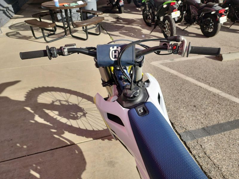 Used 2025 Husqvarna FC 450 Image 10