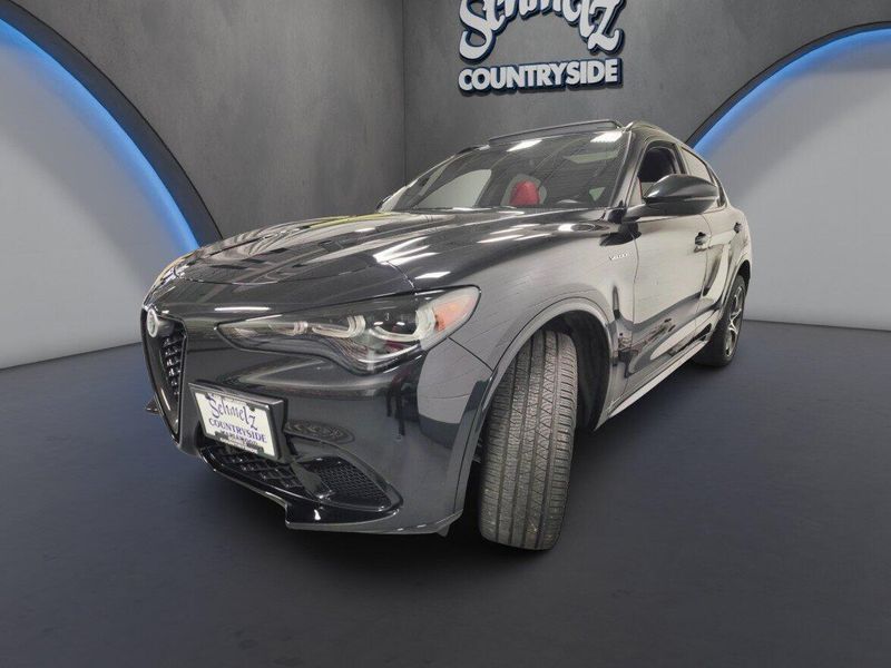 Used 2024 Alfa Romeo Stelvio Veloce AWD Premium w/Sunroof/NavImage 10
