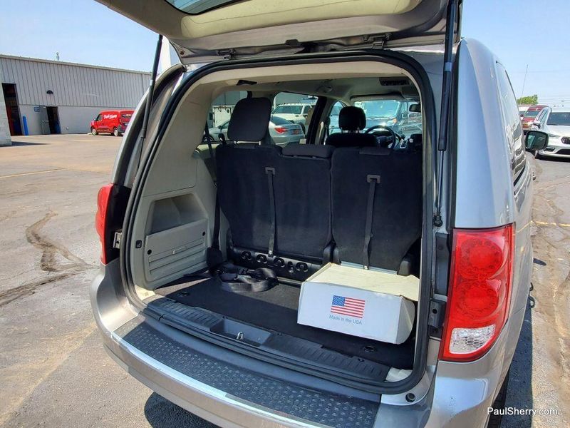 2019 Dodge Grand Caravan SEImage 10