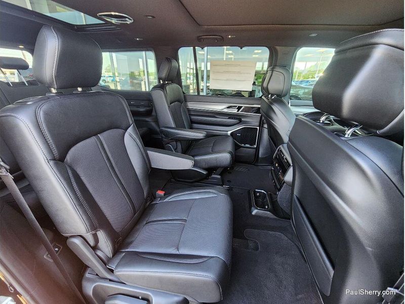 2026 Jeep Grand Wagoneer Limited Reserve 4x4