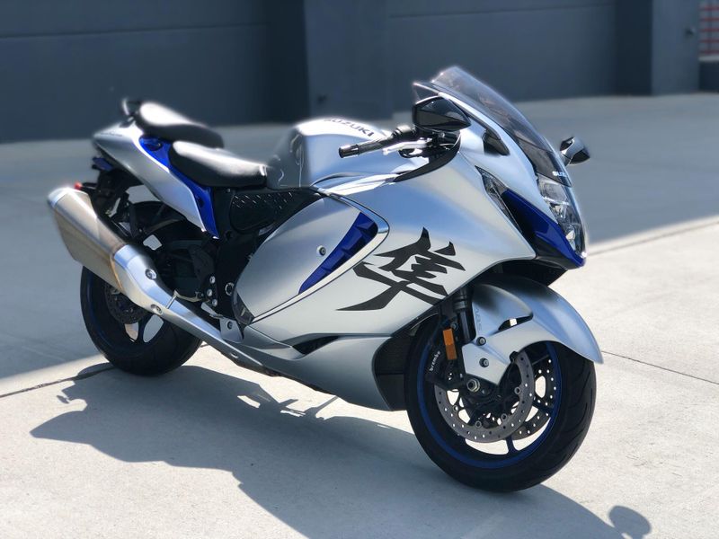 Used 2025 Suzuki HAYABUSA CA Image 11