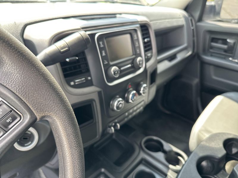 Used 2018 RAM 3500 Chassis TradesmanImage 25