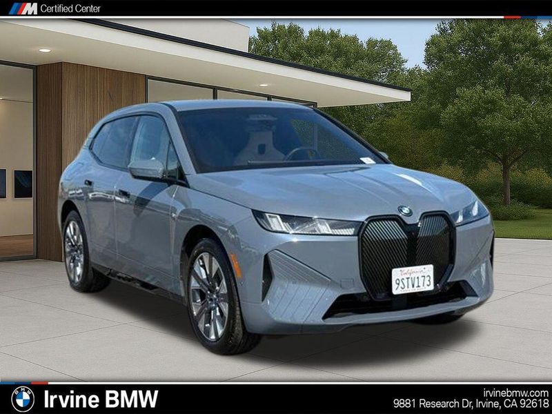 Used 2026 BMW iX xDrive45Image 6