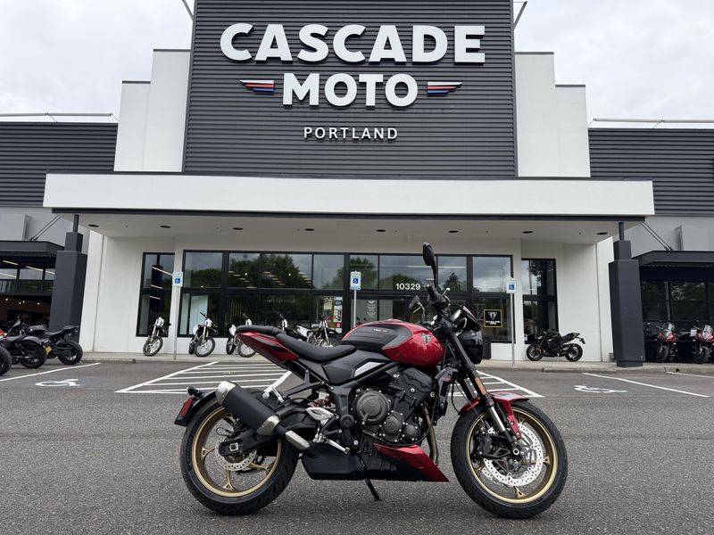 New 2026 Triumph Trident 800 