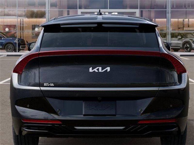 2025 Kia EV6 WindImage 13