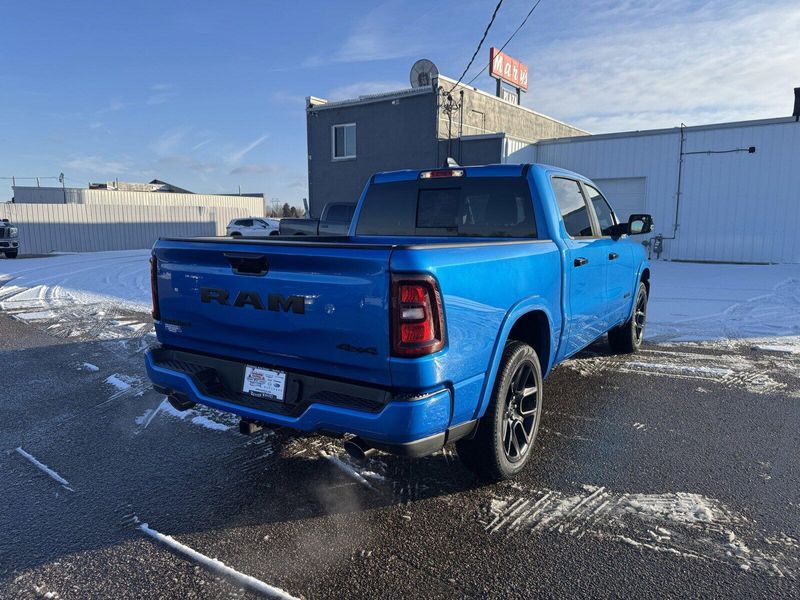 2025 RAM 1500 LaramieImage 8