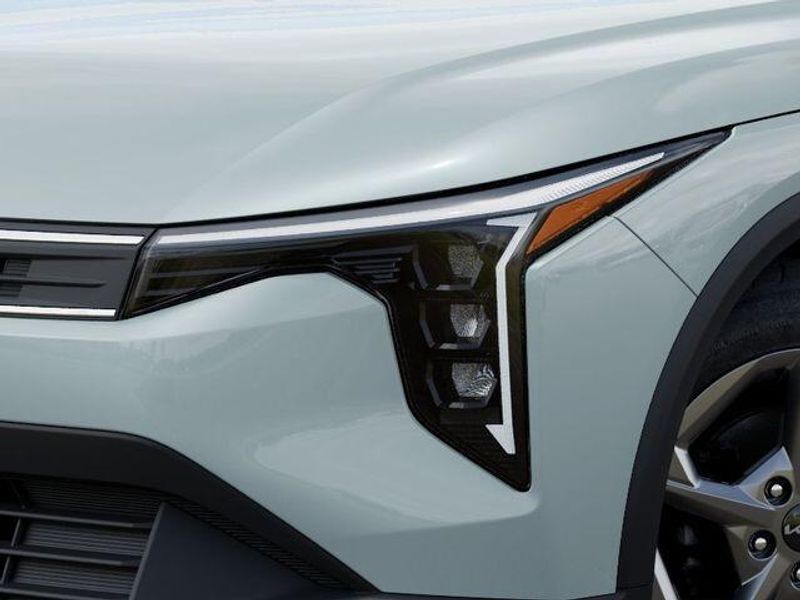 New 2026 Kia K4 LXSImage 11