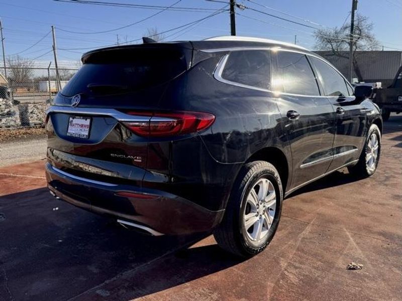 Used 2019 Buick Enclave EssenceImage 5