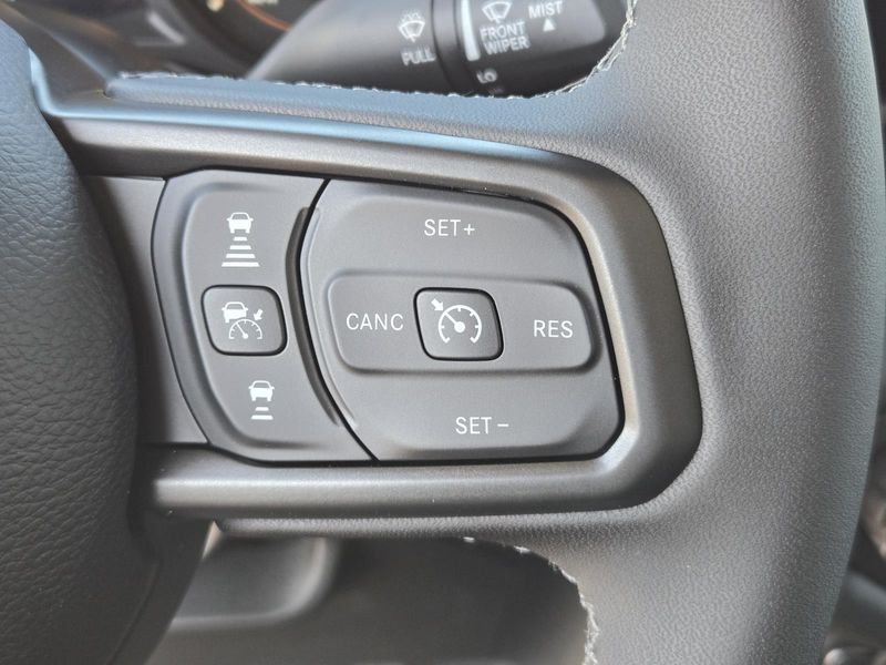 New 2026 Jeep Gladiator Mojave 4x4