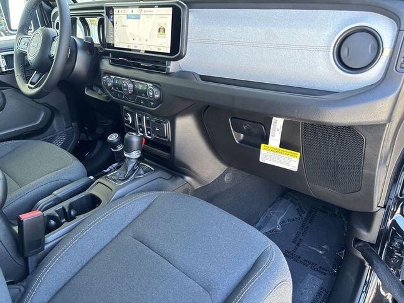 New 2026 Jeep Wrangler 2-door Sport SImage 13