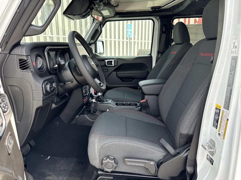 New 2026 Jeep Gladiator Rubicon 4x4