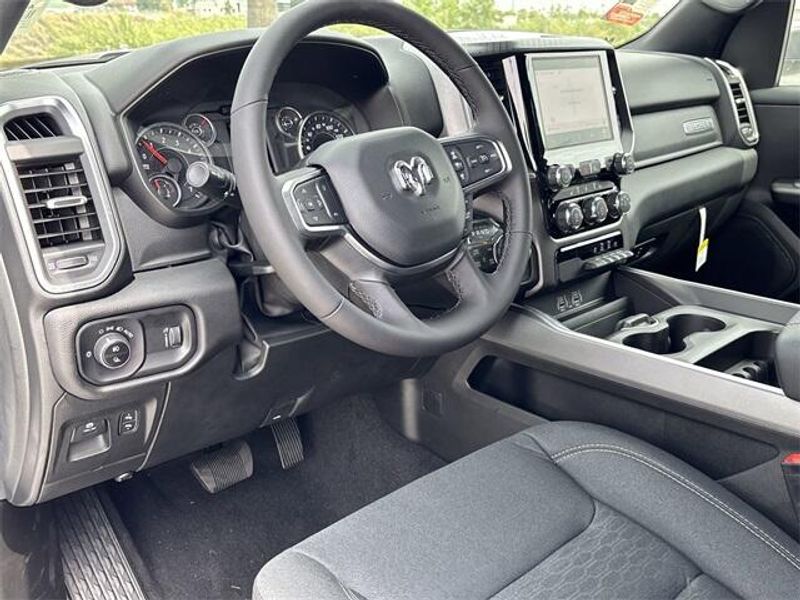 2025 RAM 1500 Big Horn Crew Cab 4x4 5
