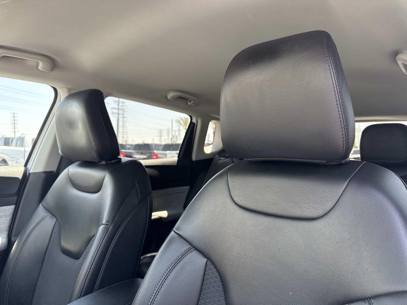 Used 2022 Jeep Compass Latitude