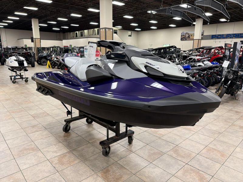 New 2025 Sea-Doo GTI SE 170 (SOUND SYSTEM) Image 10
