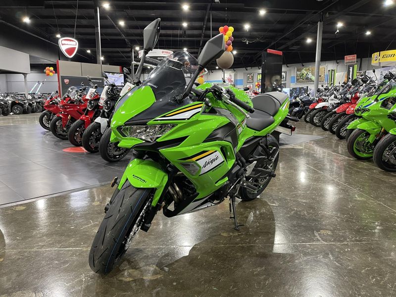 2025 Kawasaki NINJA 650 KRT EDITION ABS Image 5
