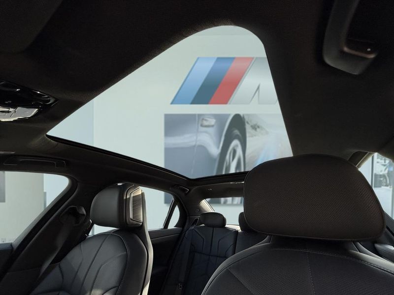 2025 BMW 7 Series 760i xDriveImage 21