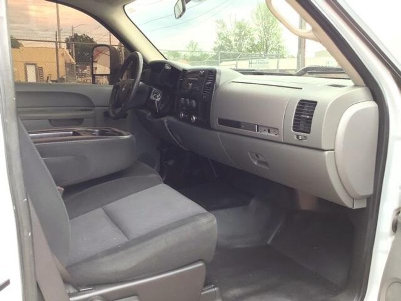 2010 Chevrolet Silverado 1500 Work TruckImage 13
