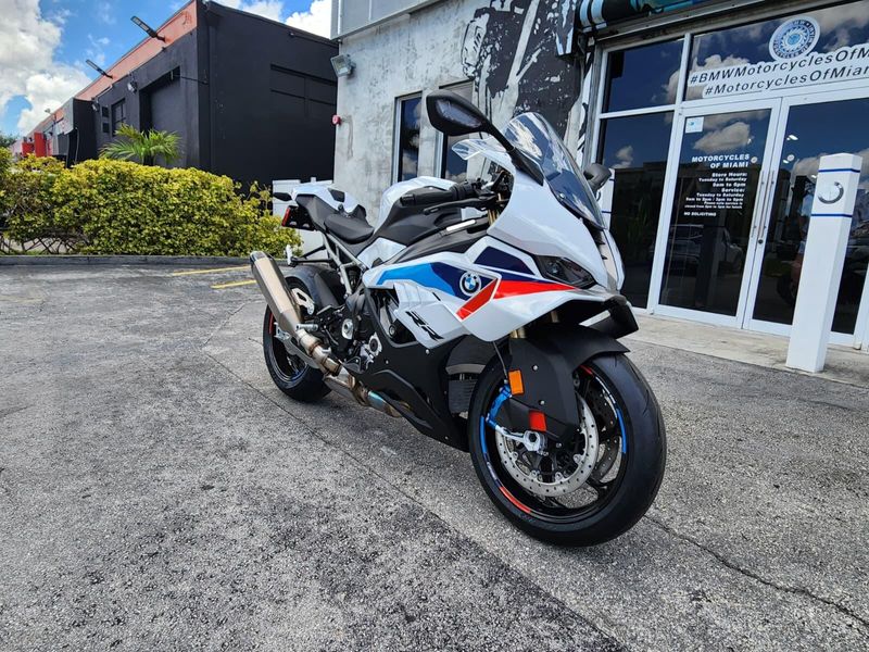 2026 BMW S 1000 RRImage 9