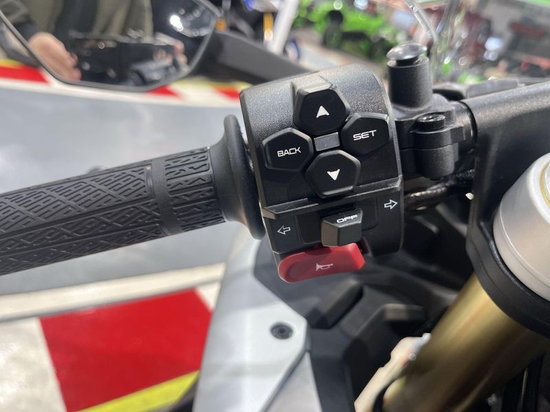 New 2026 CFMOTO 450SS Image 12