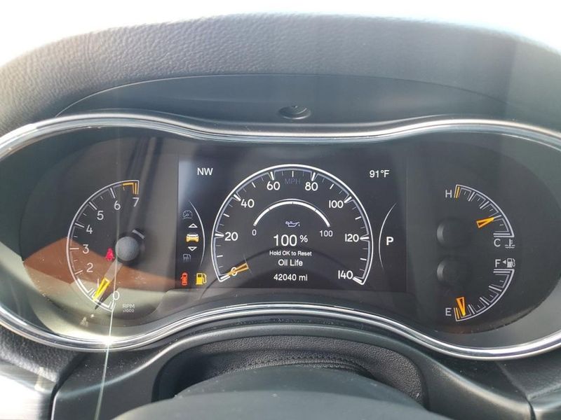 2019 Jeep Grand Cherokee Laredo EImage 27