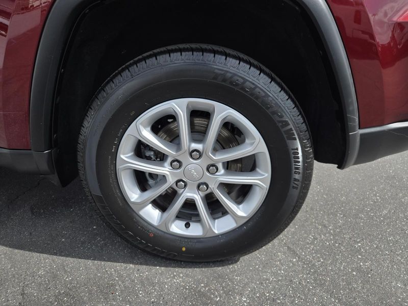 Used 2022 Jeep Grand Cherokee WK Laredo E 4x2