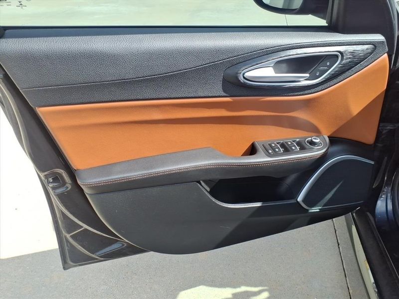 Used 2019 Alfa Romeo Giulia Image 15