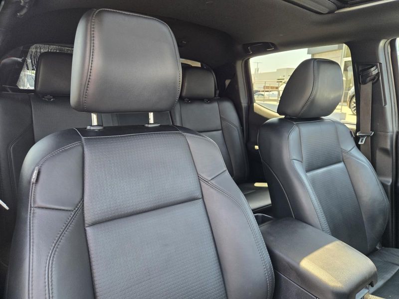 Used 2019 Toyota Tacoma TRD Off Road Double Cab 6' Bed V6 AT (Natl)