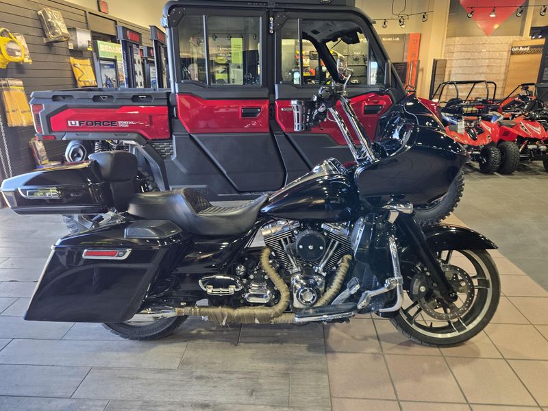 USED 2015 HARLEY ROAD GLIDE SPECIAL Image 2