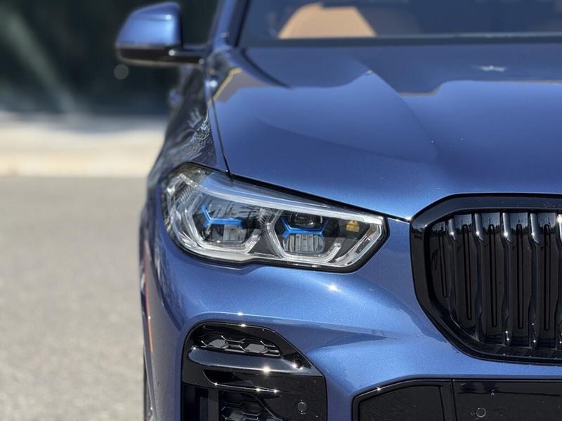 2022 BMW X5 xDrive45eImage 12