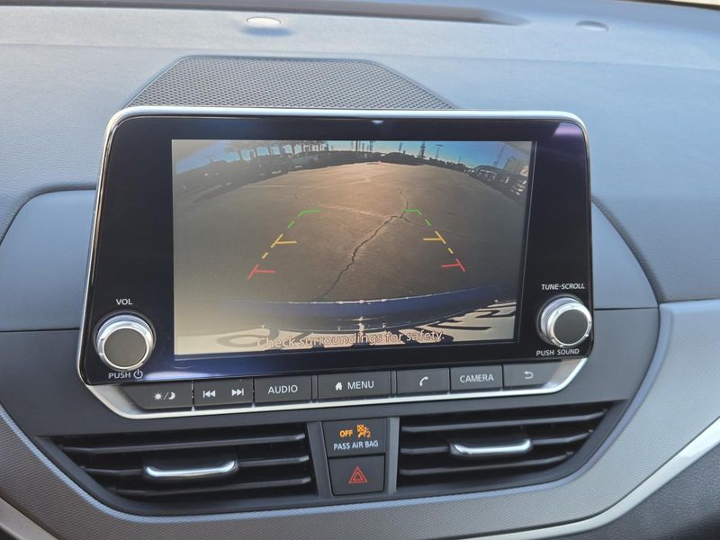 Used 2023 Nissan Altima 2.5 SR AWD Sedan