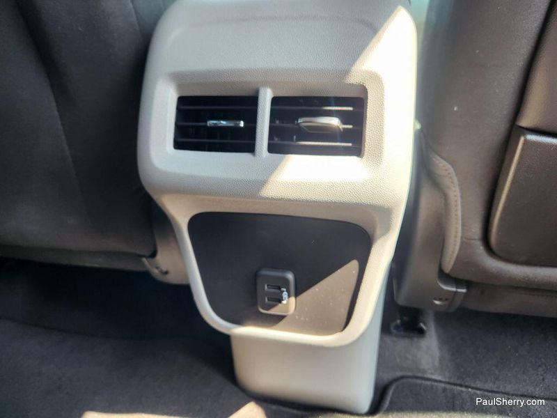 Used 2023 GMC Terrain SLE