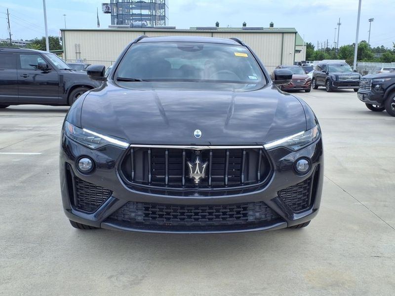 Used 2022 Maserati Levante GTImage 13
