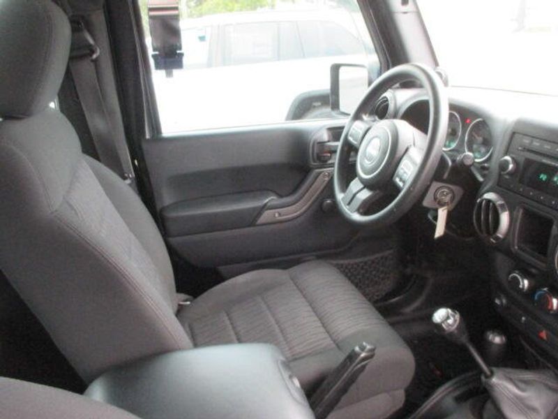 Used 2012 Jeep Wrangler JK SportImage 23