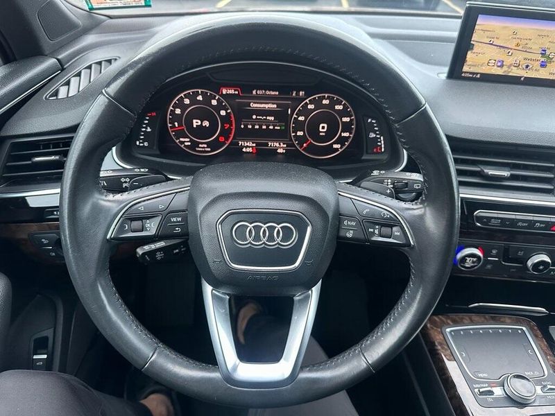 2018 Audi Q7 3.0T Premium PlusImage 2