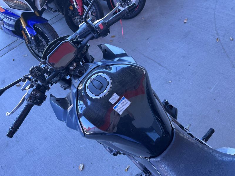 Used 2022 Kawasaki Z900 ABS Image 11