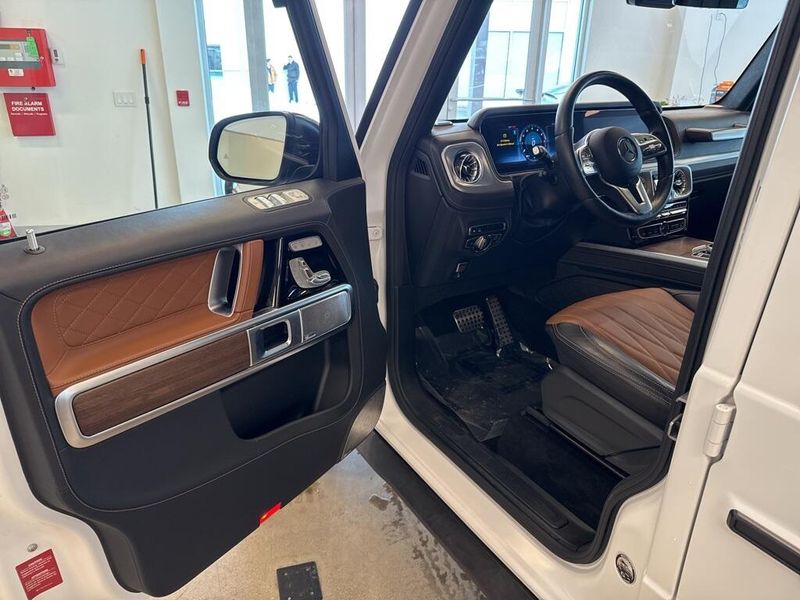 2022 Mercedes-Benz G-Class G 550 PROFESSIONAL PACKAGEImage 16