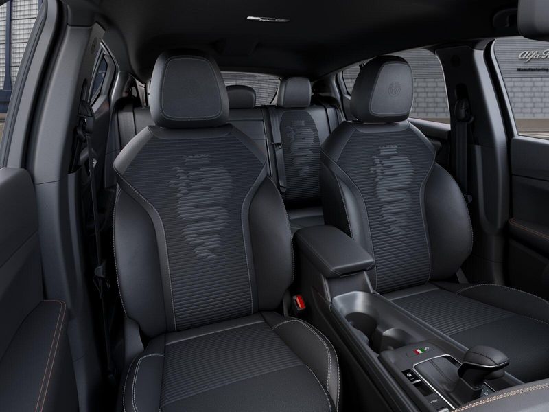 New 2026 Alfa Romeo Tonale Sprint Awd