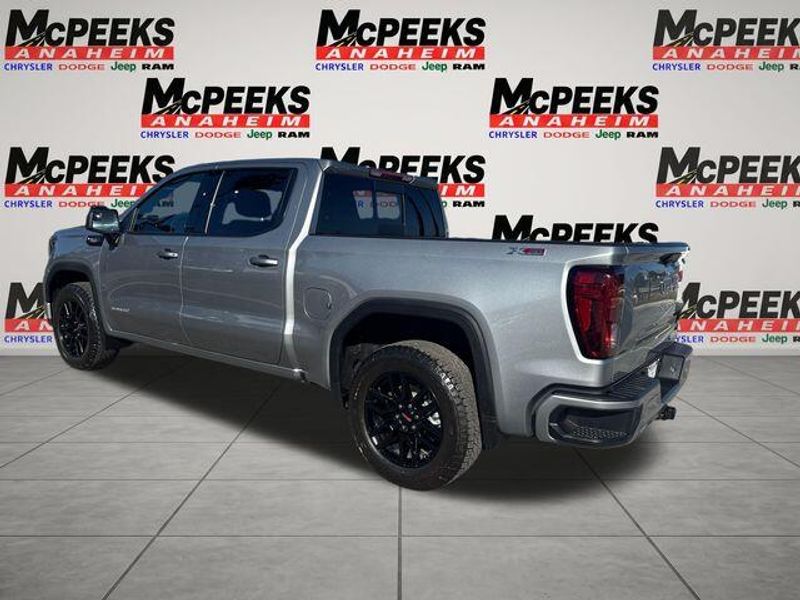 Used 2026 GMC Sierra 1500 ElevationImage 3