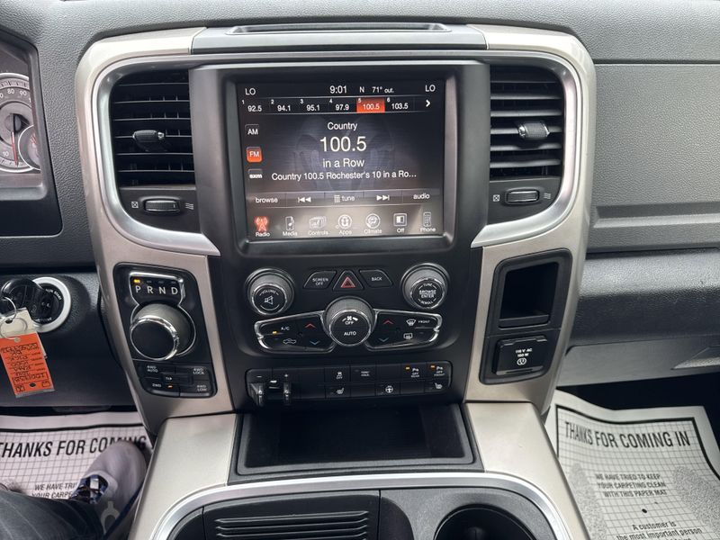 Used 2016 RAM 1500 Big HornImage 17