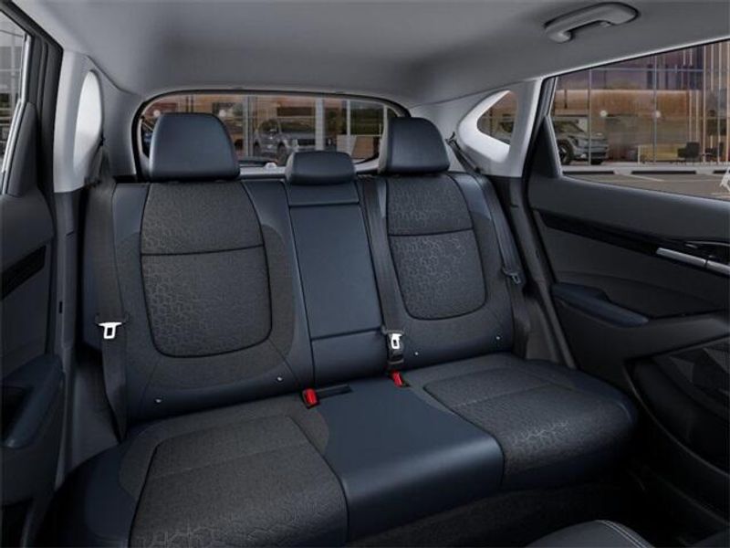 2025 Kia Seltos SImage 16