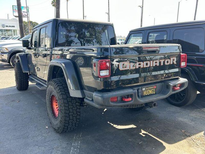 Used 2021 Jeep Gladiator RubiconImage 3