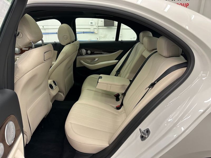 2019 Mercedes-Benz E 450 450Image 28