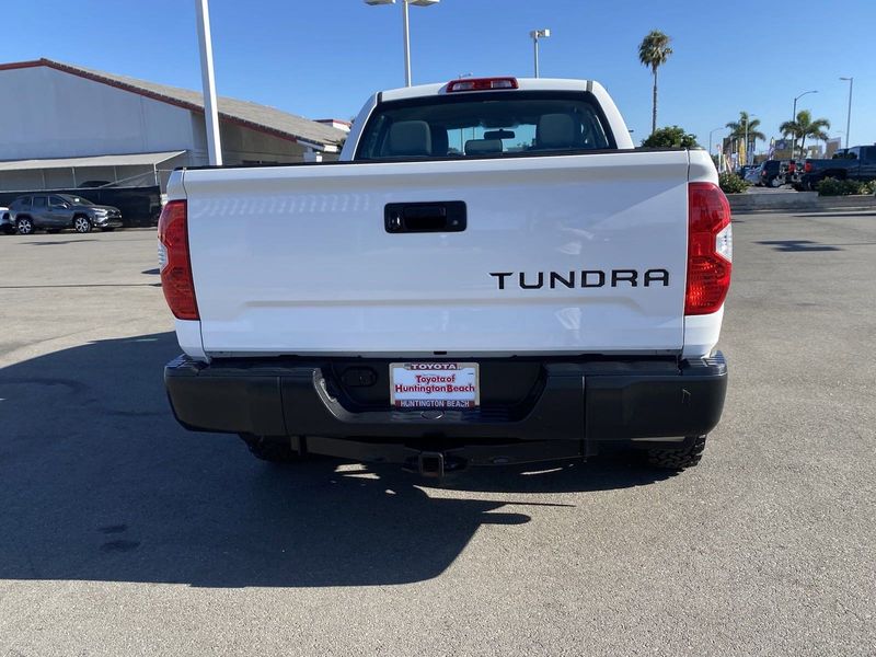 2016 Toyota Tundra SRImage 5