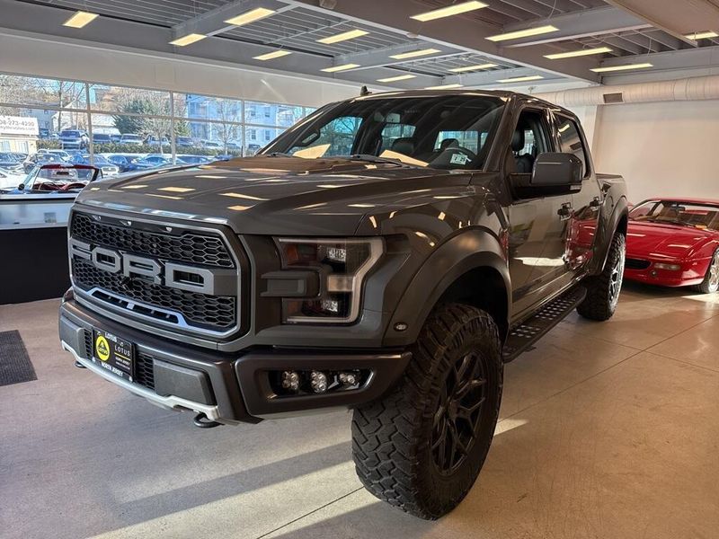 2020 Ford F-150 RaptorImage 3