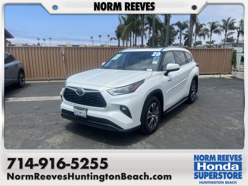 Used 2020 Toyota Highlander Hybrid XLEImage 1