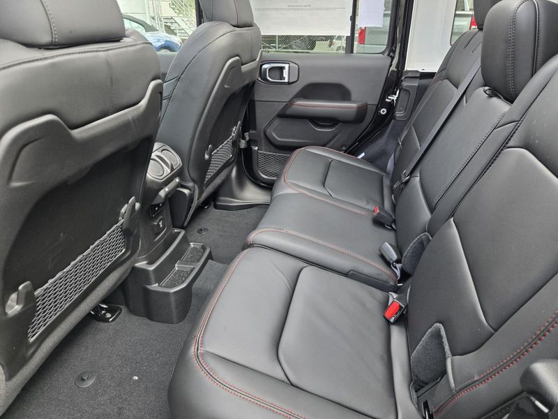 New 2026 Jeep Wrangler 4-door Rubicon X