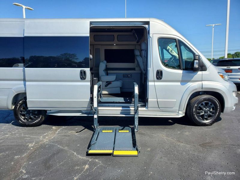 New 2026 RAM Promaster 2500 Slt+ Window Van High Roof 159' Wb